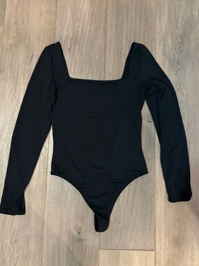 Babaton Black Long-Sleeve Square-Neck Bodysuit